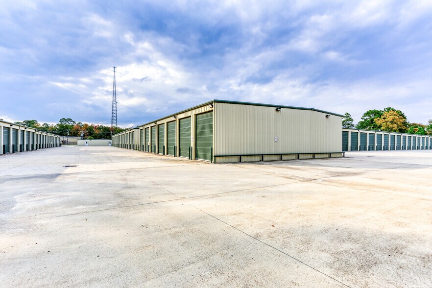 28153 Robinson Rd, Conroe, TX for lease - Building Photo - Image 2 of 12
