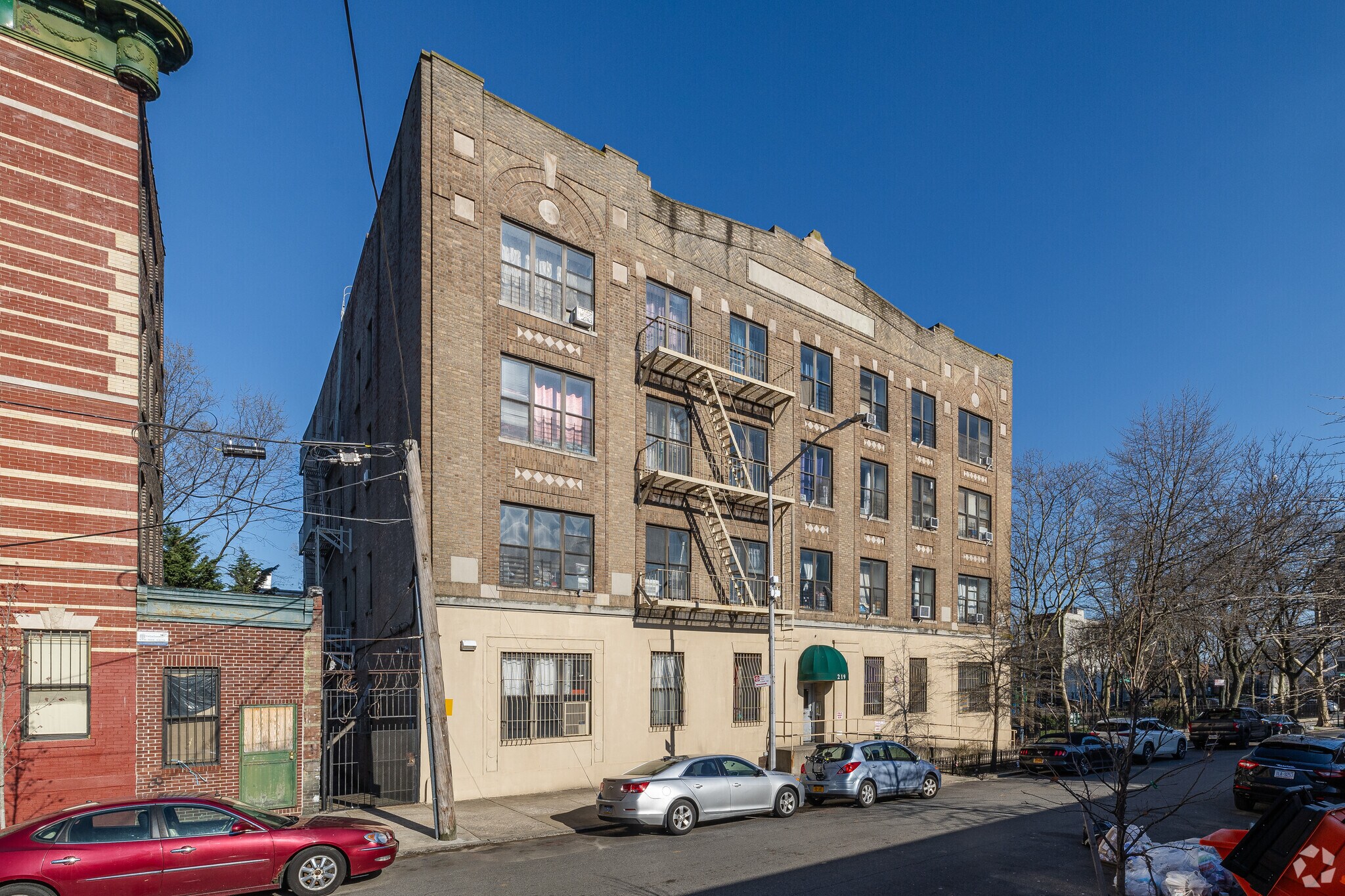 219 Sackman St, Brooklyn, NY for sale Primary Photo- Image 1 of 1