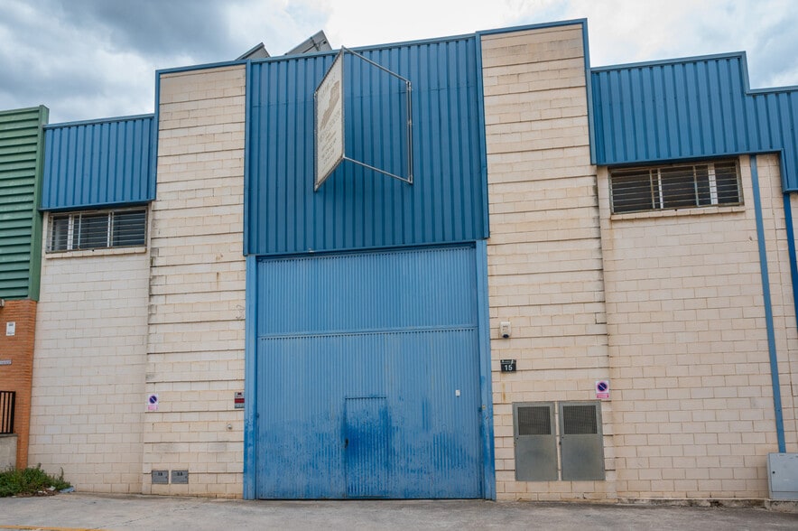 Industrial in Ontinyent, Valencia for sale - Building Photo - Image 2 of 5