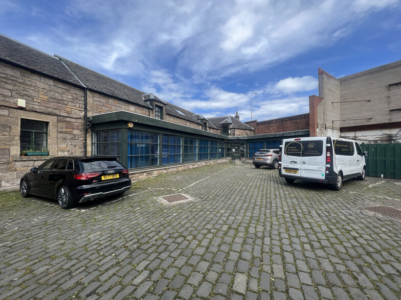 146 Duddingston Rd W, Edinburgh for sale - Building Photo - Image 1 of 4