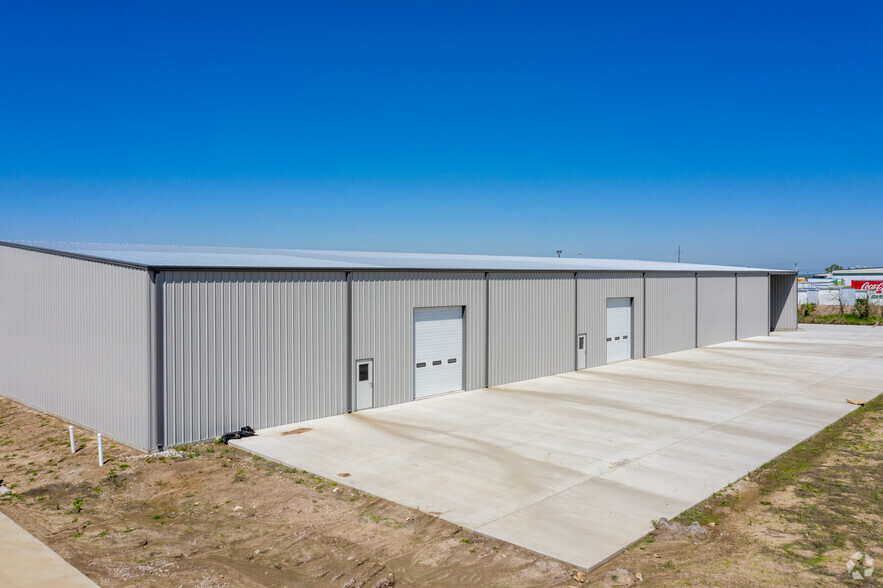 N Garnett Rd, Tulsa, OK for sale - Building Photo - Image 2 of 4