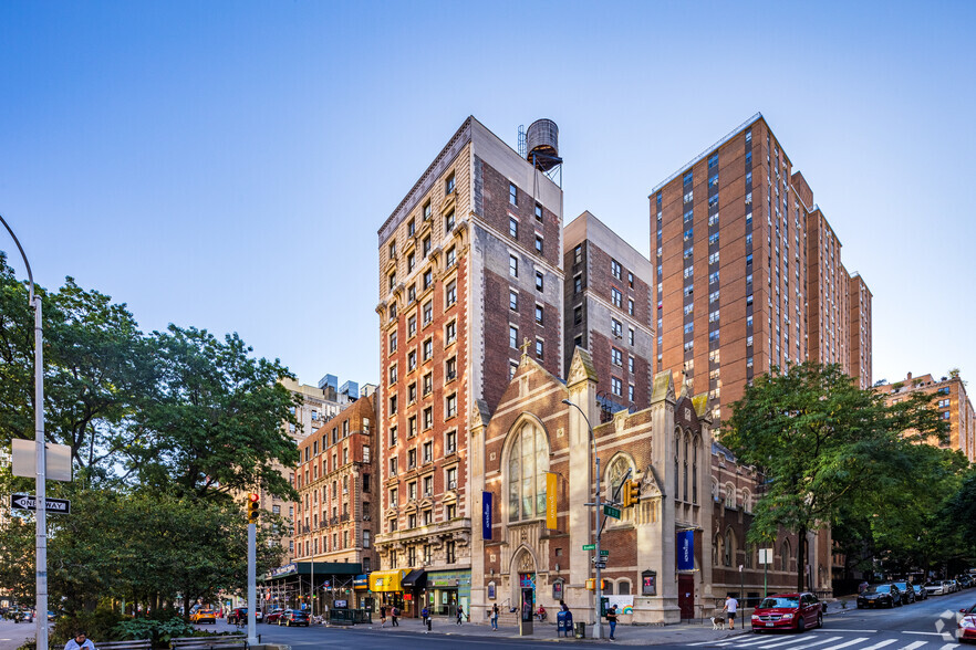 2512 Broadway, New York, NY for sale - Primary Photo - Image 1 of 1