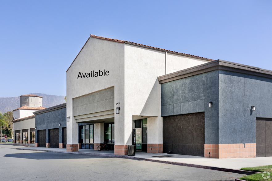 900-962 E Alosta Ave, Azusa, CA for lease - Building Photo - Image 2 of 5