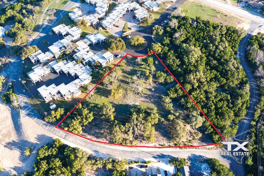 5803 Circulo dr, Lago Vista, TX for sale - Building Photo - Image 2 of 12