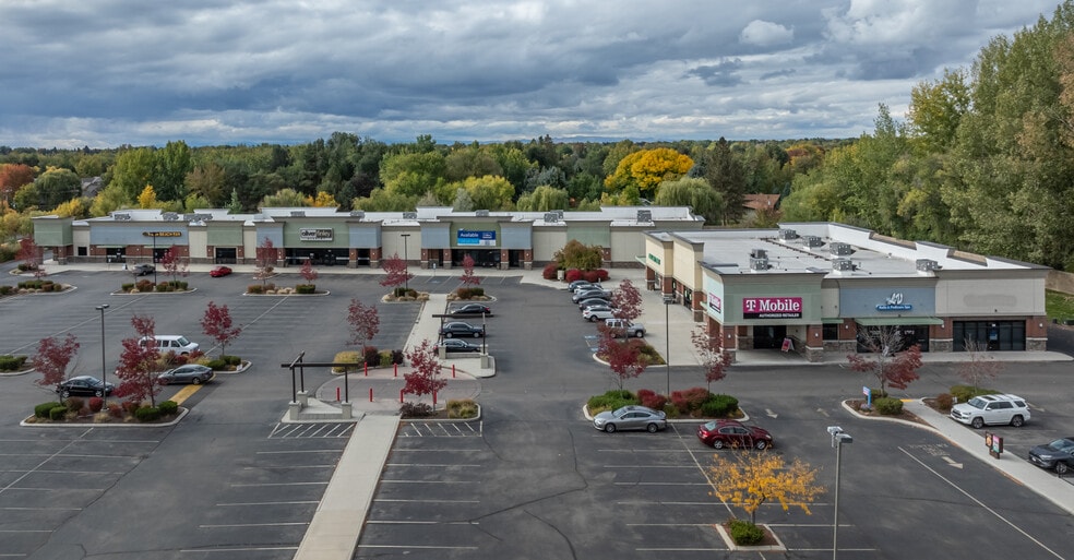 6843 N Strawberry Glen Rd, Boise, ID for sale - Building Photo - Image 2 of 6