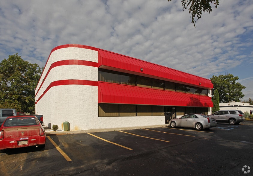 29431 Lorie Ln, Wixom, MI for lease - Building Photo - Image 3 of 3