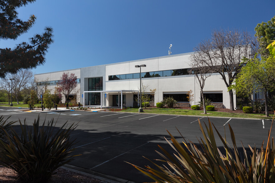 34325 Ardenwood Blvd, Fremont, CA for lease - Building Photo - Image 1 of 4