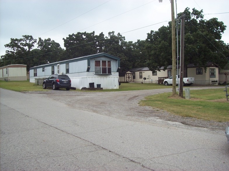 27700 E Admiral Pl, Catoosa, OK for sale - Building Photo - Image 3 of 9