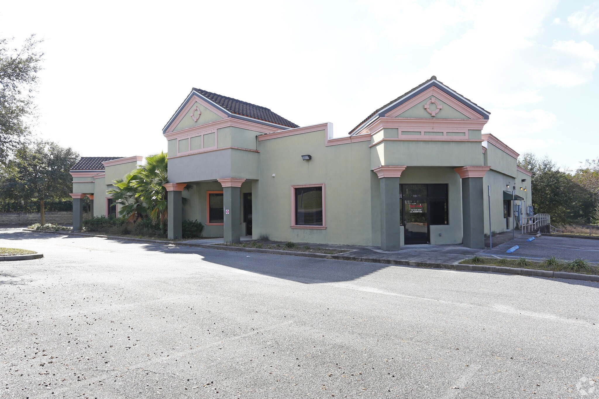 7323 Green Slope Dr, Zephyrhills, FL for sale Primary Photo- Image 1 of 1