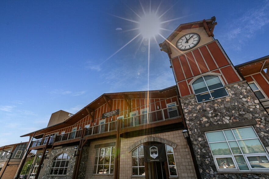 1790 Bonanza Dr, Park City, UT for sale - Building Photo - Image 3 of 36