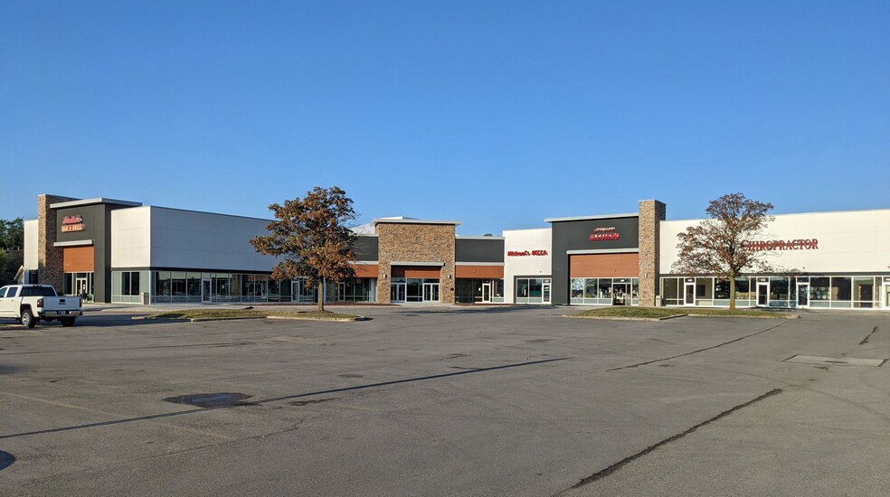 402-440 Weber, Romeoville, IL for lease - Building Photo - Image 1 of 6