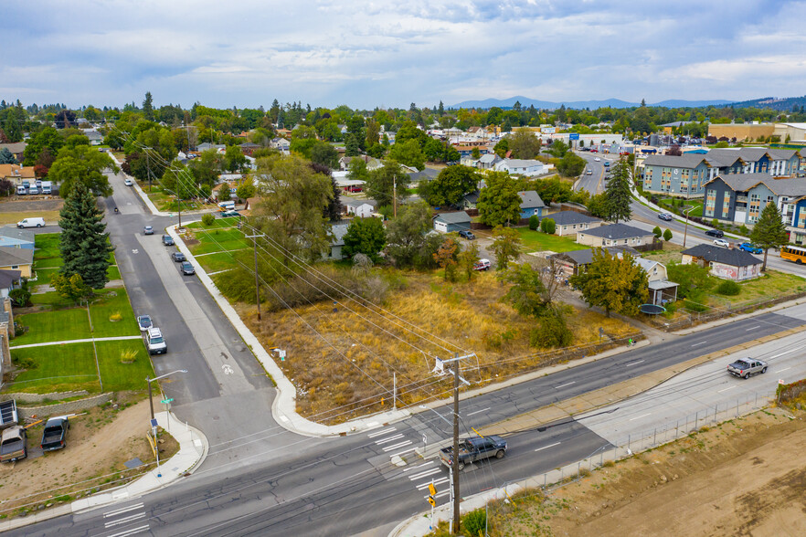 2808 Cincinnati, Spokane, WA for sale - Primary Photo - Image 1 of 11