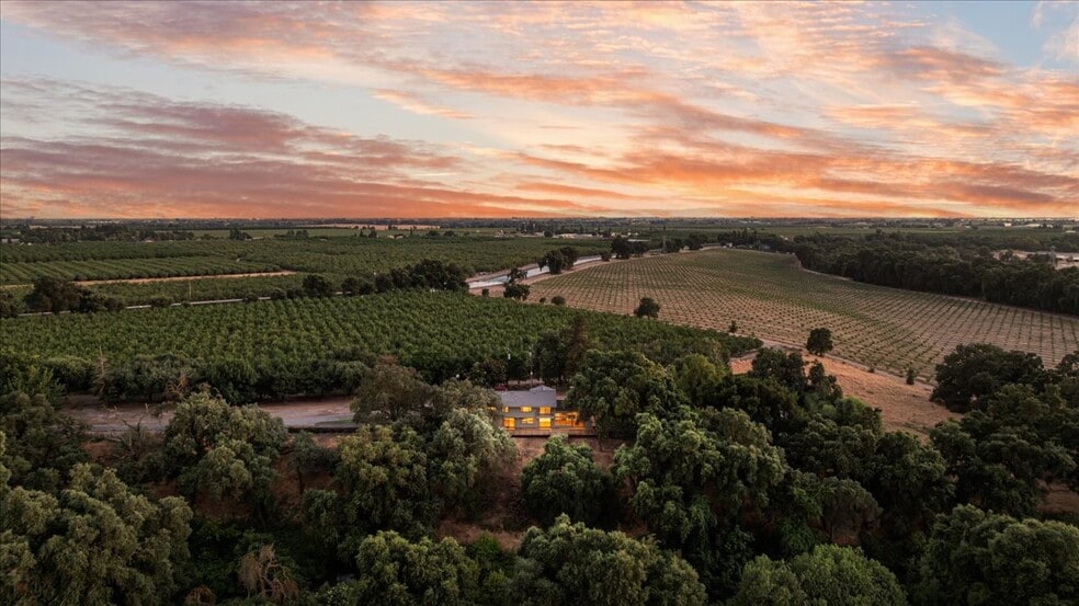 625 N Hopper Rd, Modesto, CA for sale - Aerial - Image 2 of 84