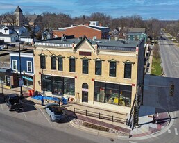 101-105 W State St, Geneva IL - Bar