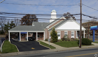 More details for 100 Sunnyside Blvd, Plainview, NY - Office/Retail for Lease