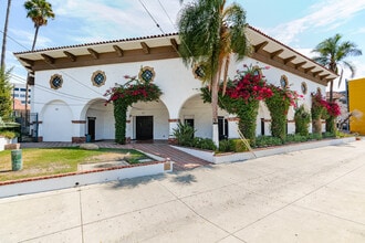 333 E Colorado St, Glendale, CA for lease Interior Photo- Image 2 of 19