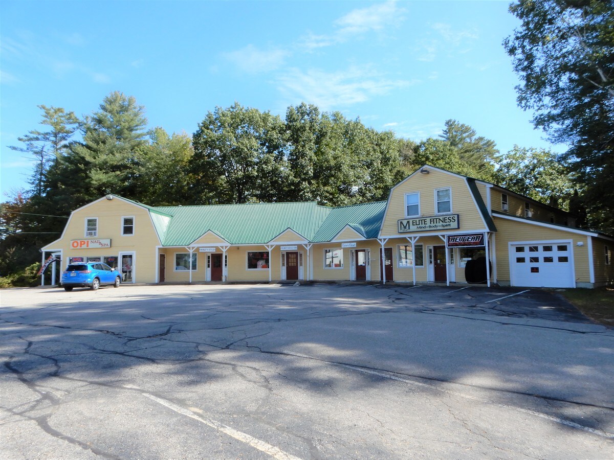 949 Laconia Rd, Tilton, NH 03276