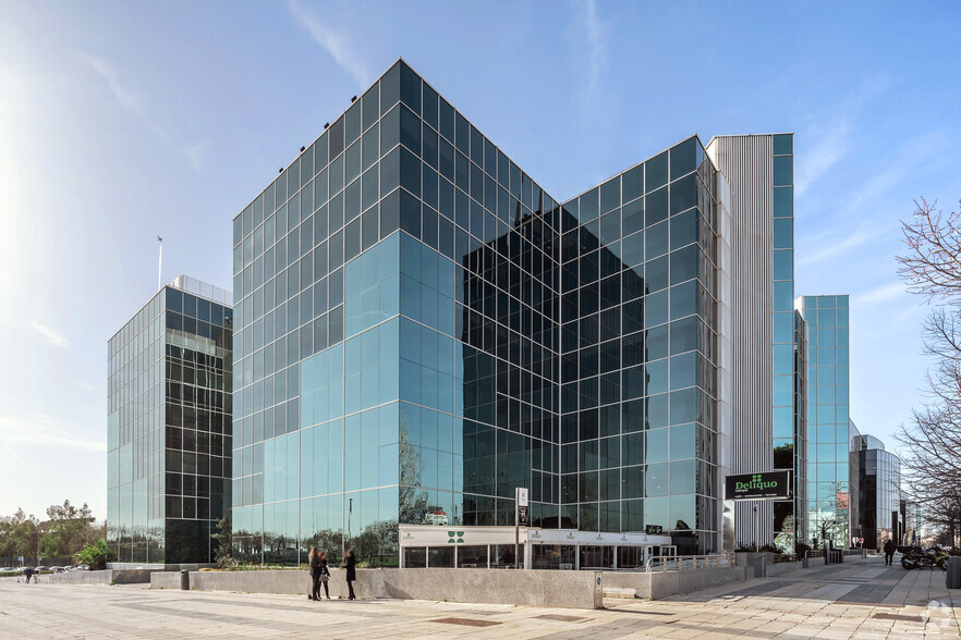 Avenida Partenón, 16-18-18, 28042 Madrid - Office for Lease | LoopNet