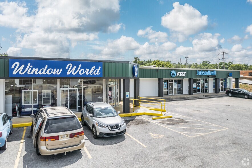 4899 Summer Ave, Memphis, TN for lease - Building Photo - Image 3 of 4