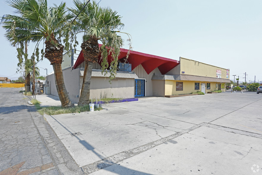 2610 E Lake Mead Blvd, North Las Vegas, NV for sale - Building Photo - Image 2 of 3