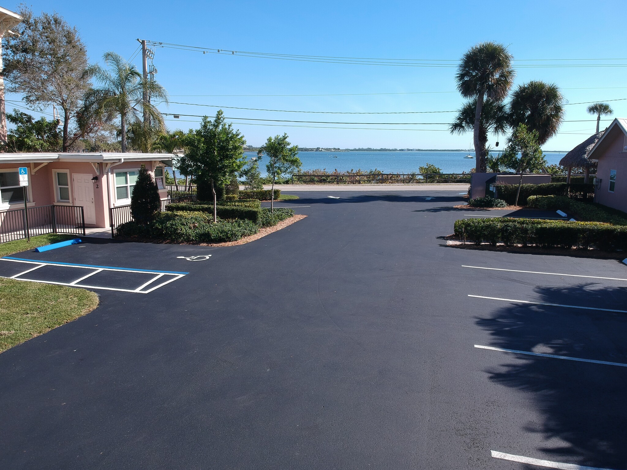 3670 NE Indian River Dr, Jensen Beach, FL for lease Building Photo- Image 1 of 63