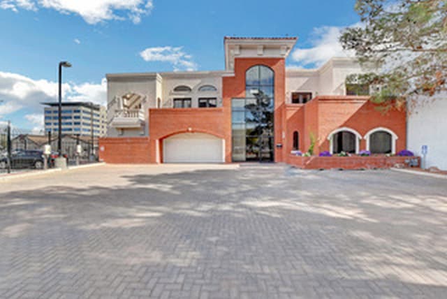 317 S 6th St, Las Vegas, NV for sale Primary Photo- Image 1 of 60