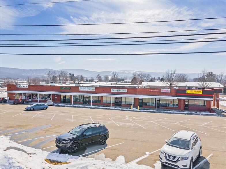 855 Route 22 Hwy W, Blairsville, PA for lease - Building Photo - Image 2 of 19