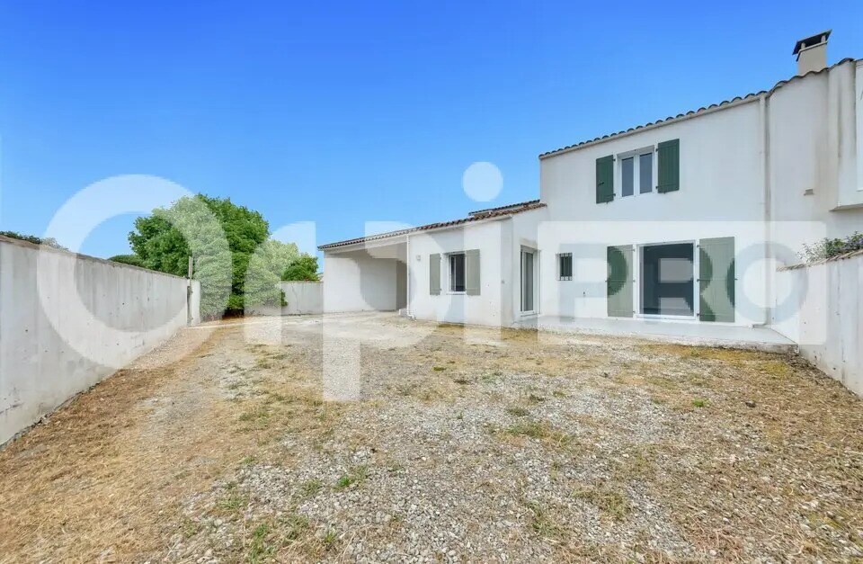 Office in Saint-Martin-de-Ré for sale Building Photo- Image 1 of 20