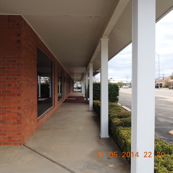 1101 S Bridge St, Brady, TX for sale - Primary Photo - Image 1 of 1