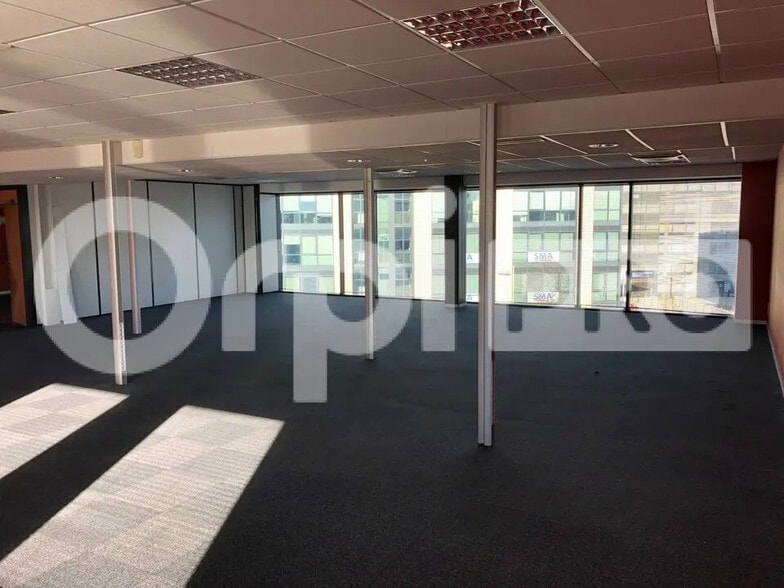 Office in for lease - Building Photo - Image 3 of 4