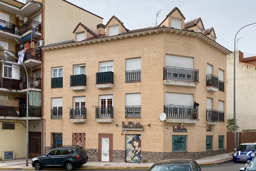 Calle Tesillo, 3, Fuenlabrada, Madrid for sale - Primary Photo - Image 1 of 2