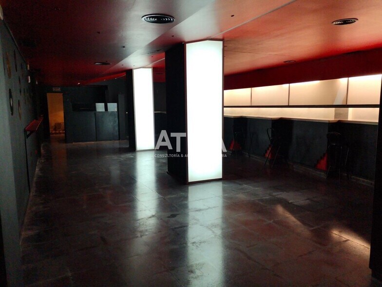 Retail in Ontinyent for lease - Building Photo - Image 3 of 12