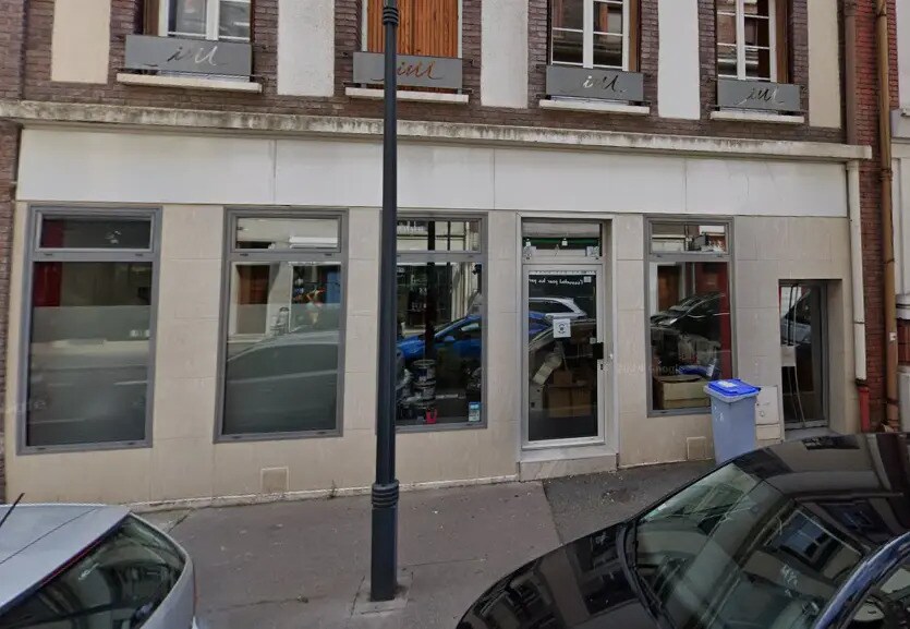 Industrial in Évreux for lease Building Photo- Image 1 of 6