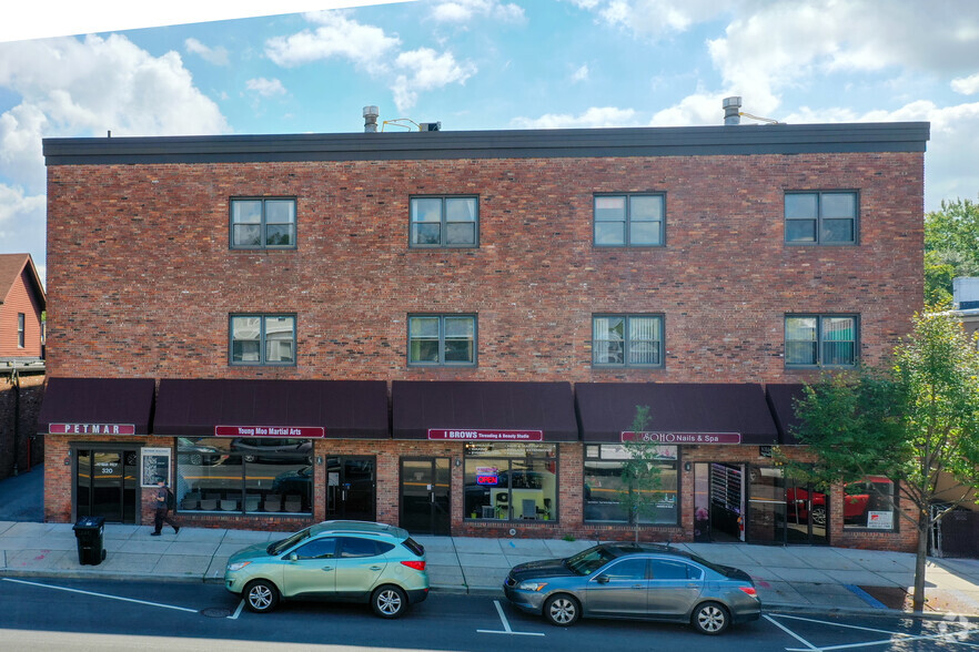 320 Raritan Ave, Highland Park, NJ for lease - Building Photo - Image 1 of 7