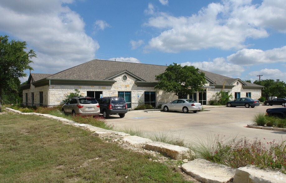 4749 Williams Dr, Georgetown, TX for sale - Primary Photo - Image 1 of 1