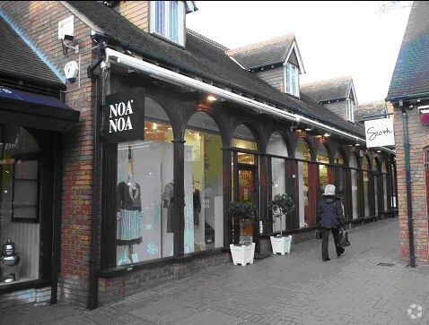 High St, Marlow for sale Primary Photo- Image 1 of 1