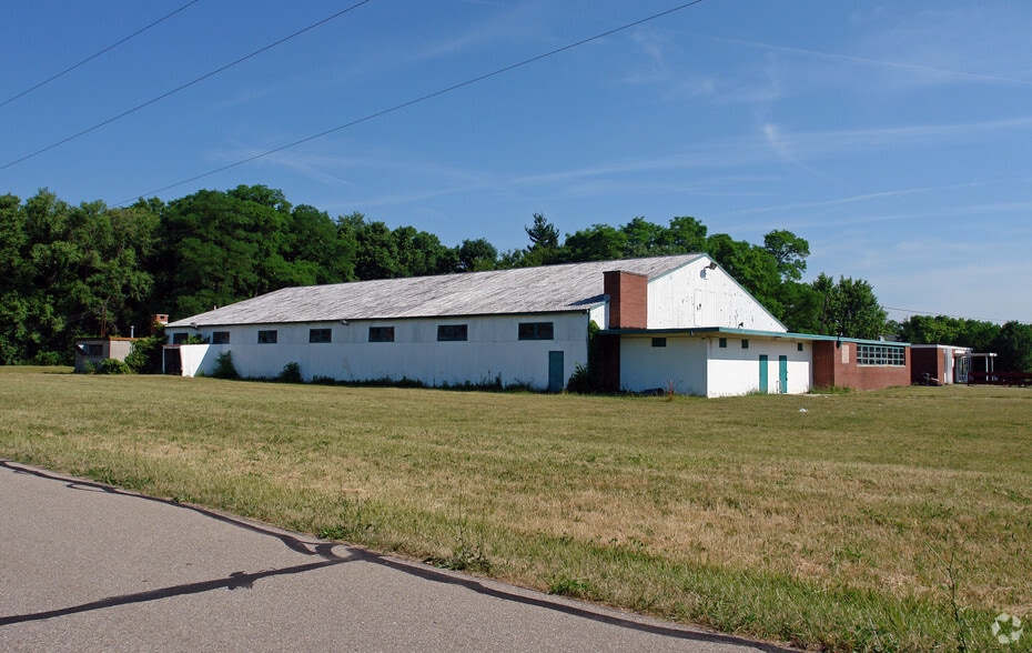 1250 Shorter Rd, Xenia, OH for sale - Building Photo - Image 2 of 2