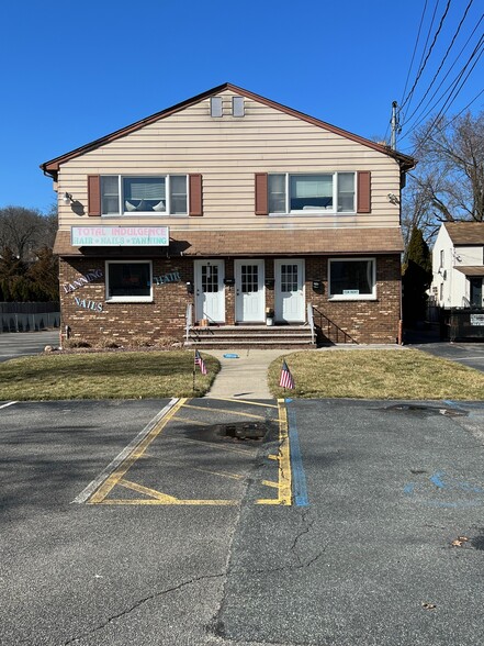 539 Ringwood Ave, Wanaque, NJ for lease - Building Photo - Image 1 of 2