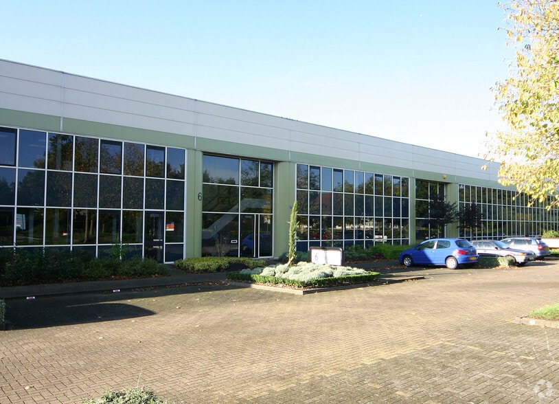 Woodshots Meadow, Watford for lease - Building Photo - Image 2 of 4