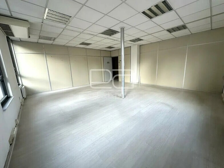 Office in Nancy for sale - Interior Photo - Image 3 of 13