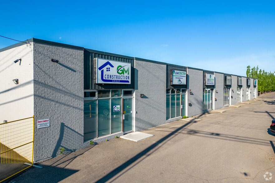 1247 36th Ave NE, Calgary, AB T2E 6N6 Industrial for Sale