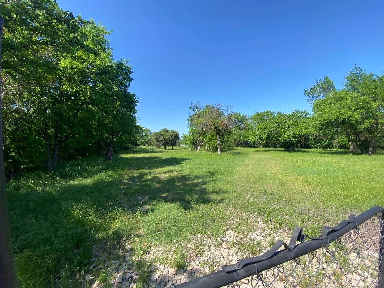 3135 Danieldale Rd, Lancaster, TX for sale Primary Photo- Image 1 of 1
