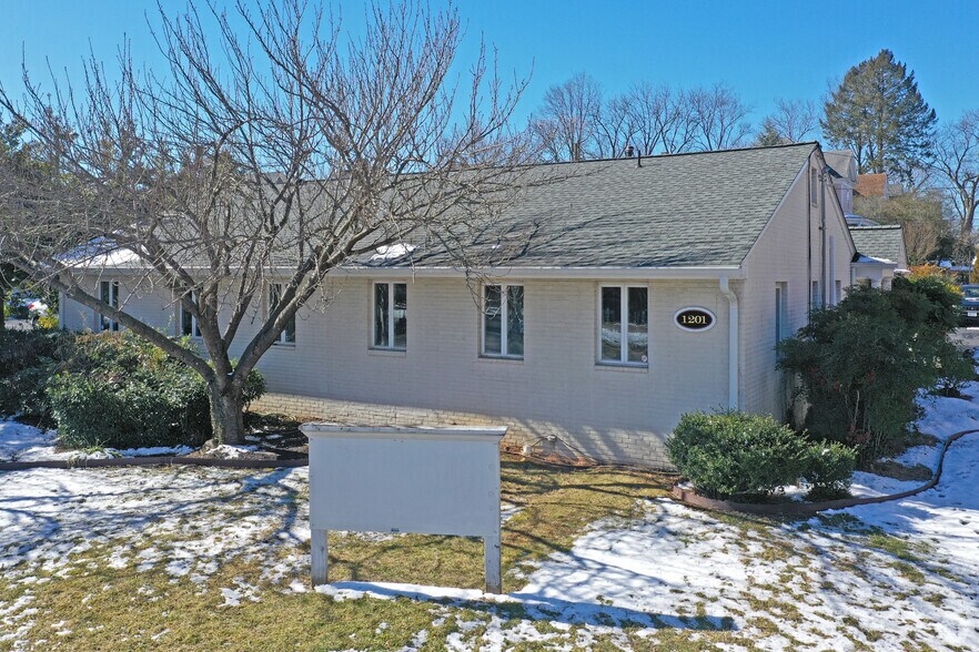1201 Franklin Rd SW, Roanoke, VA for sale - Primary Photo - Image 1 of 1
