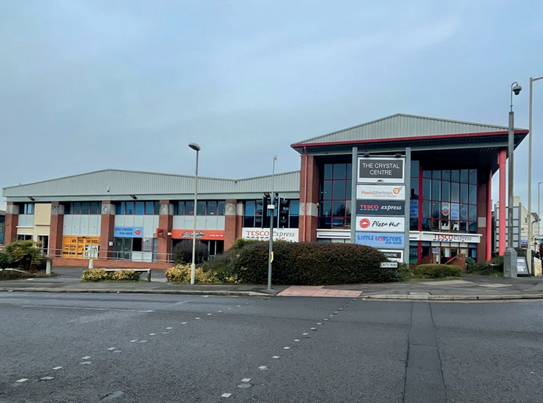 Platts Rd, Stourbridge for sale - Primary Photo - Image 1 of 8