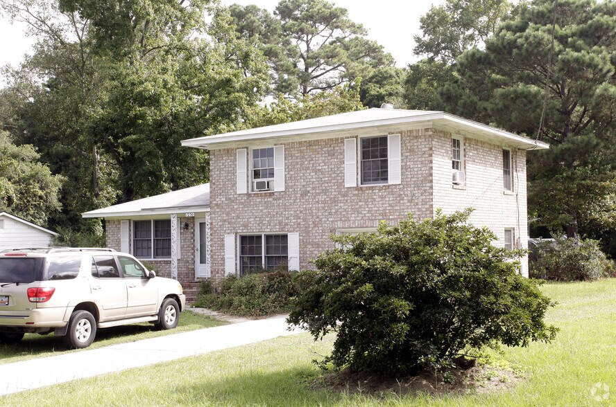 1230 Folly Rd, Charleston, SC for sale - Primary Photo - Image 1 of 1
