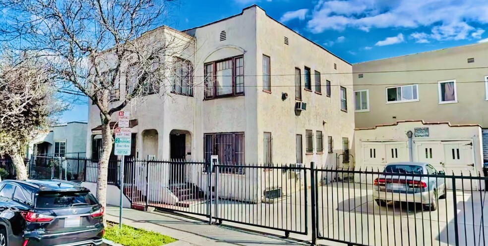 1156 Gordon St, Los Angeles, CA for sale - Building Photo - Image 2 of 13