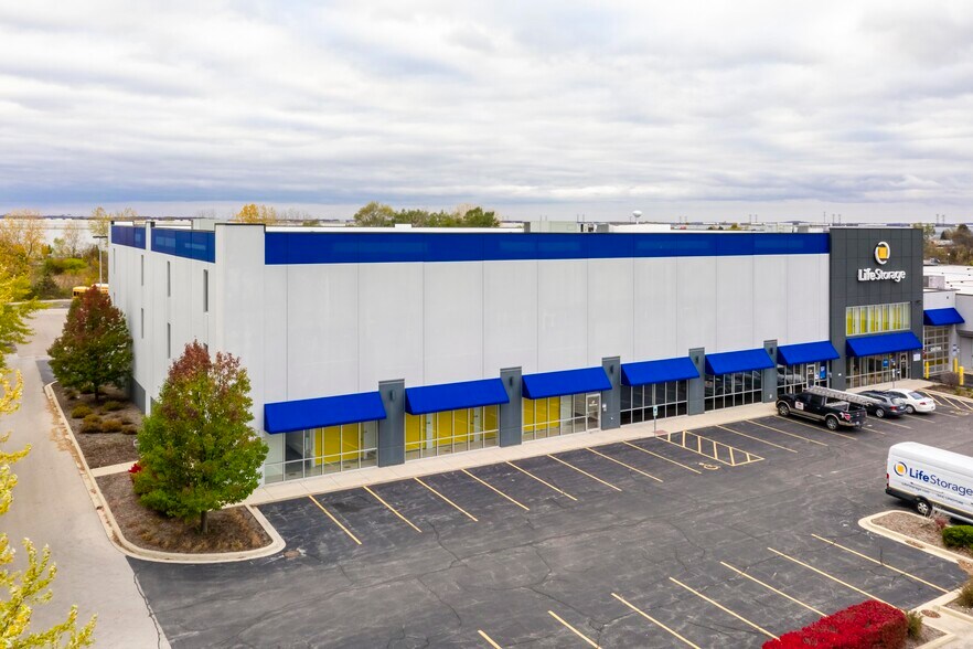 1650 N Randall Rd, Aurora, IL for sale - Primary Photo - Image 1 of 1