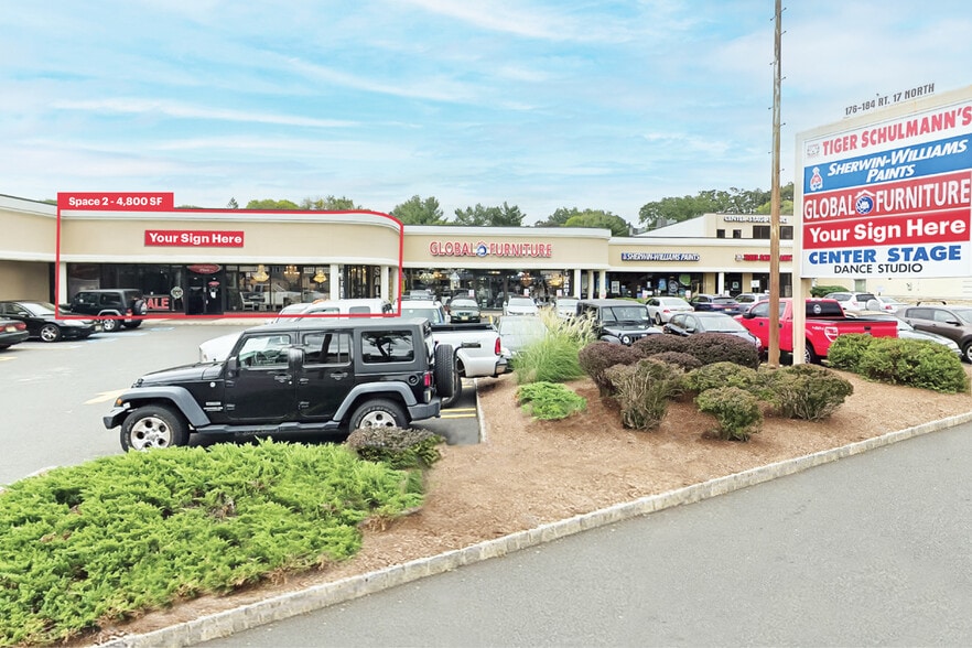 176-184 Route 17 North, Paramus, NJ for lease - Building Photo - Image 1 of 4