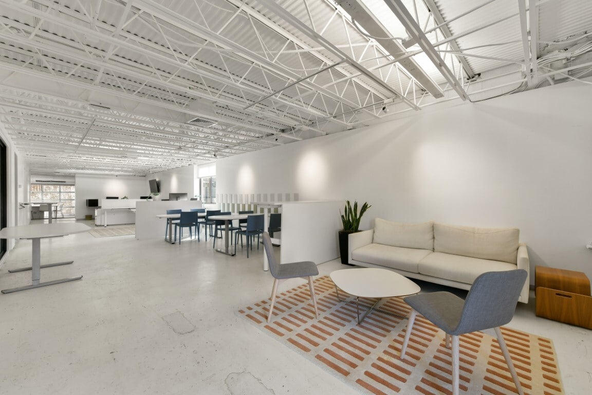 555 E 2nd St, South Boston, MA for lease Interior Photo- Image 1 of 23