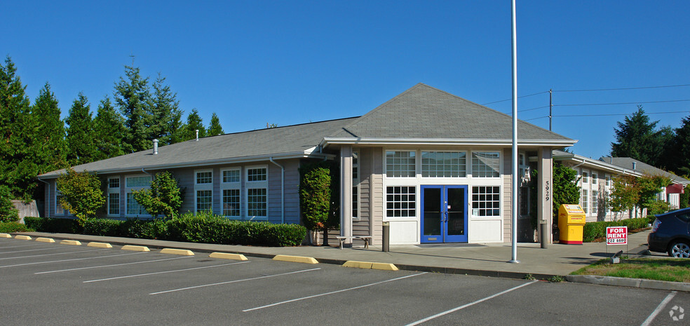 5929 Westgate Blvd, Tacoma, WA for lease - Primary Photo - Image 1 of 4